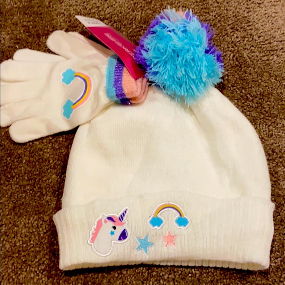 Berkshire fashion bundle unicorn  hat and glove